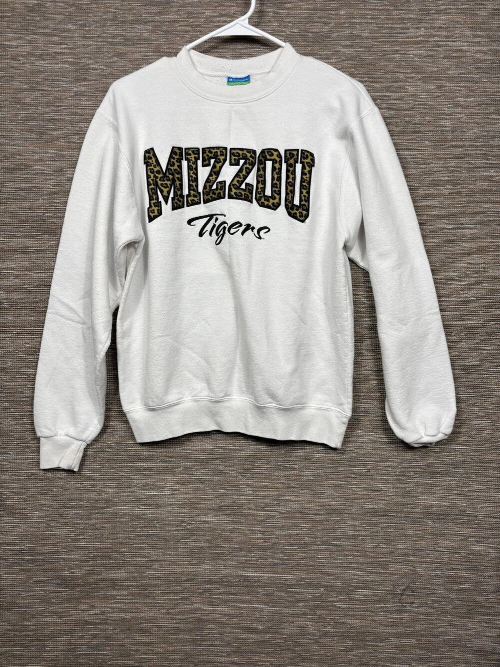 Missouri Tigers Sweatshirt Mens Small White NCAA Football Champion Leopard Print
